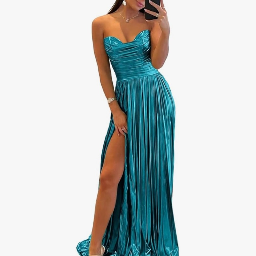 Elegant Teal Strapless Evening Gown-  PERFECT FOR PROM
